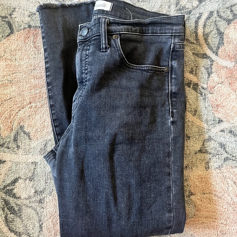 Madewell Black Distressed Skinny Jeans - Picture 7 of 8